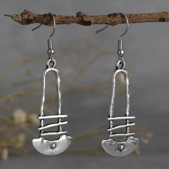 925 Sterling Silver Plated Boho Geometric Drop Earrings - Picture 1 of 4